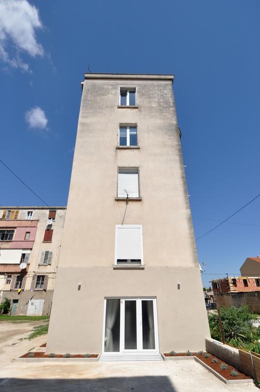 Amfora Deluxe Studio Pula Bagian luar foto