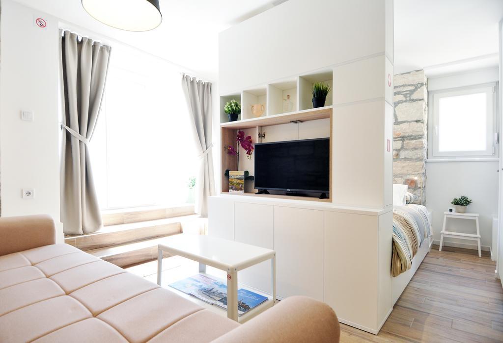 Amfora Deluxe Studio Pula Bagian luar foto