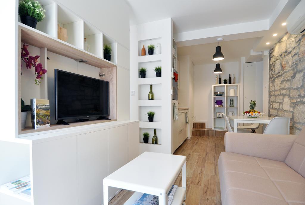 Amfora Deluxe Studio Pula Bagian luar foto